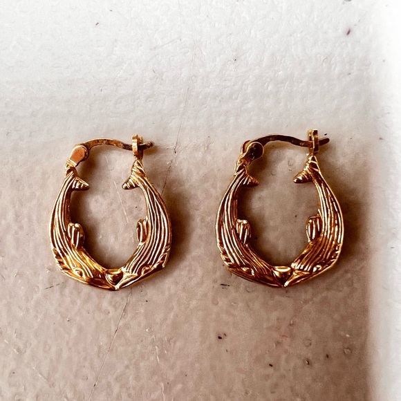 14K Pure Gold Double Dolphin Shaped Motif Hoop Earrings - Picture 6 of 11